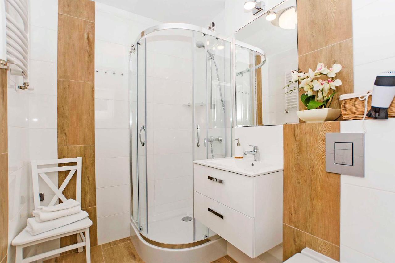 Apartament Kapitanski Do 6 Osob-25 Min Od Plazy กดัญสก์ ภายนอก รูปภาพ